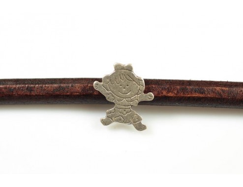 Entrepieza regaliz niña...