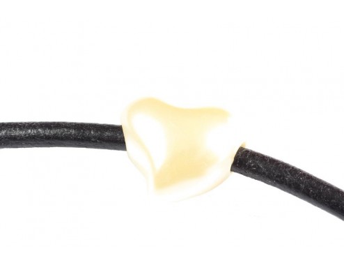 Corazón de resina 24x19mm...