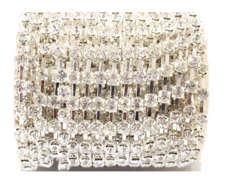 Tira strass 4mm  engarzado...