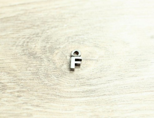 Colgante letra "F" 12mm