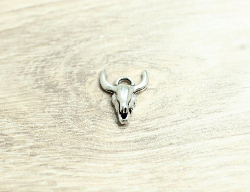 Colgante cabeza toro 15 x 20mm