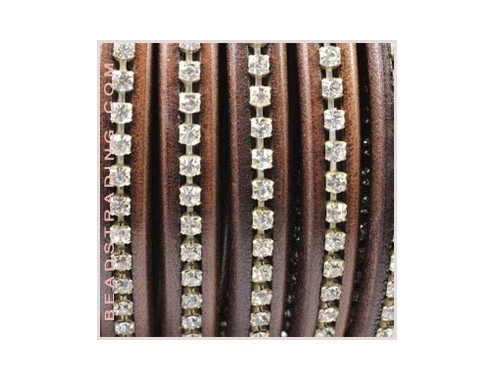 Cuero regaliz con strass...