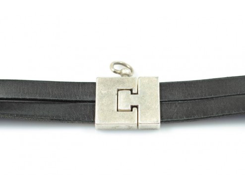 Cierre cuadrado con...