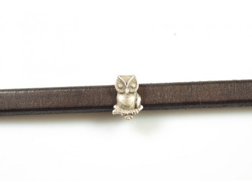 Entrepieza búho regaliz...