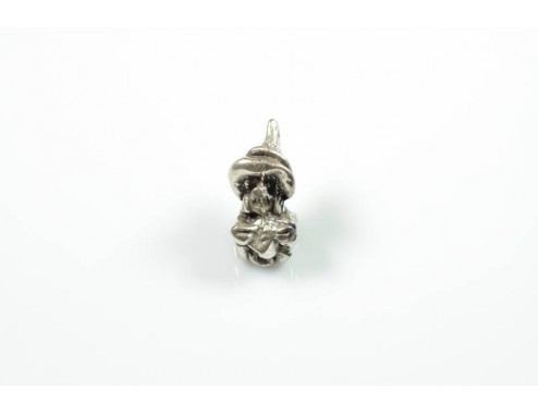 Colgante bruja  relieve 3mm...